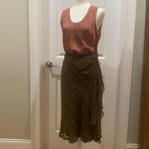 Ralf Lauren 100% silk skirt. Size M